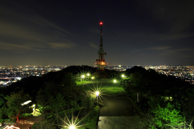 高麗山公園（湘南平）「光の玉手箱」